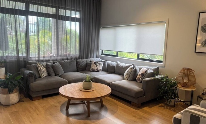 Narraweena House | 5 Bed Home on Northern Beaches