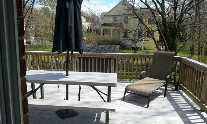 Olney House | 5 bedroom OLNEY MD entire house Close to Wash.DC