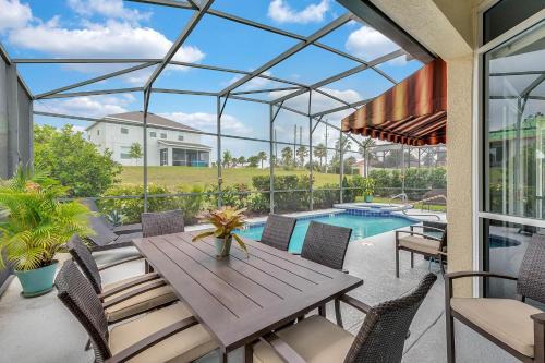 Calabay Parc Villa | 5 bedrooms pool home Calabay