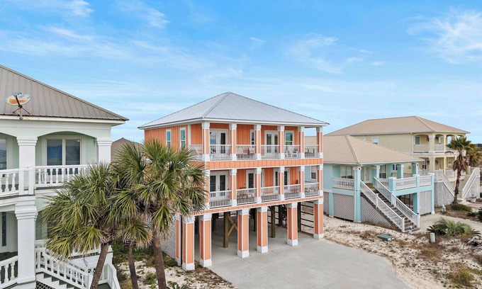Saint Elmo House | 5 BR Beach House | Pool Tennis Court | Pet Friendly!