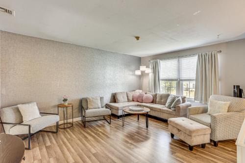 Harrisburg House | 5 Mi to Downtown Harrisburg - Family Home!