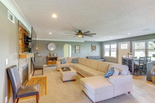 Port Clinton House | 5 Mi to Lake Port Clinton Home with Gazebo and Grill!