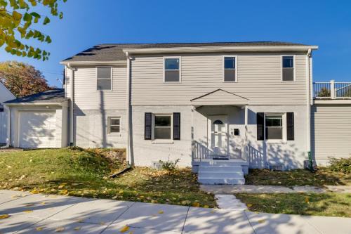 Manor Park House | 5 Mi to National Mall DC Home with Pool Table