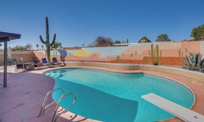 Hearthstone Hills House | 5 Mi to Saguaro National Park: Desert Gem w/Pool!