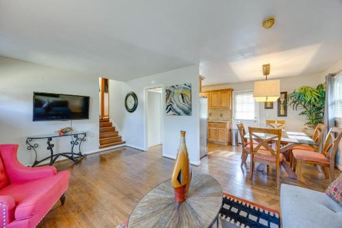 New Castle House | 5 Mi to Trussville Birmingham Home with Balcony