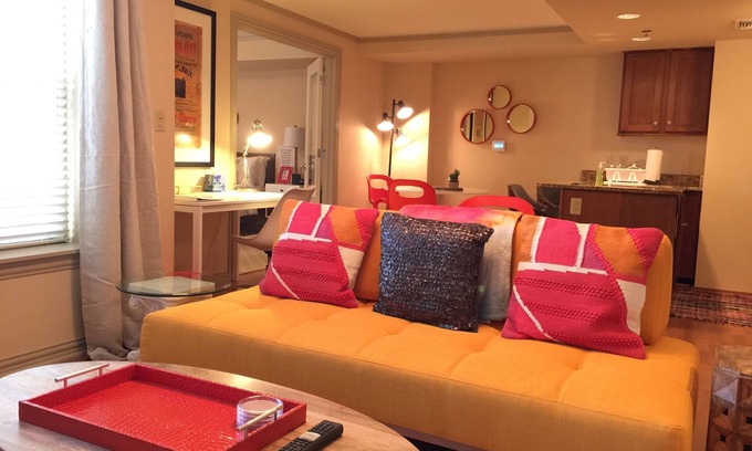 Central Oklahoma City Apartment | 5 minutes from Zoo, Museums, conventions Thunder basketball in Midtown Landmark