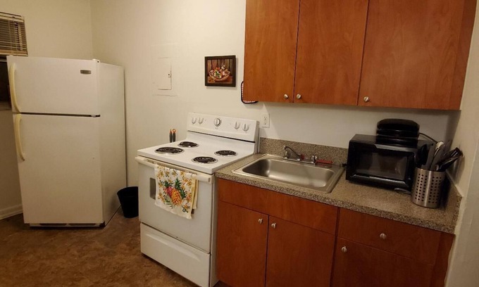 Overtown Apartment | 5 Minutes to downtown apt 203