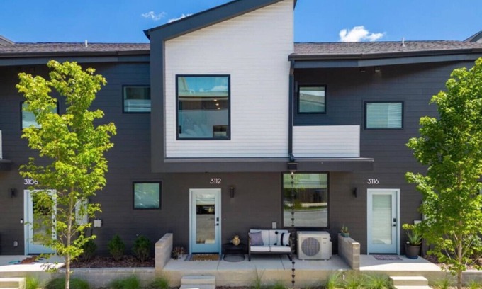 Chattanooga House | 5* Stay w/Mountain View - Pets Stay Free!