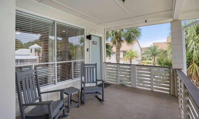 Saint Helena Island Apartment | 515 Sunsuite - New to VRBO! Resort Access Included!