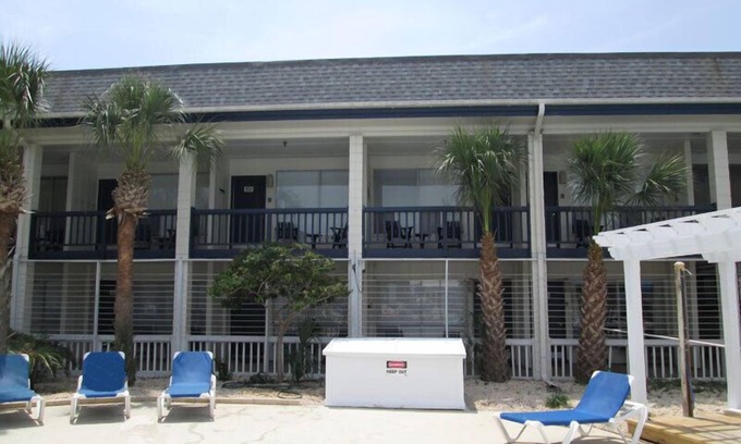 Saint Helena Island Apartment | 531 Sunsuite - New to VRBO! Resort Access Included!