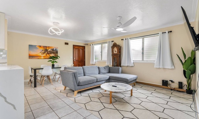 Ewa House | 5BR/3BA Ewa Beach Home - Sleeps 10, WiFi, A/C + Walk to Beach & Golf