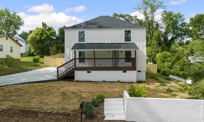 Dunean Apartment | 5BR 4B Huge Space with 2 Level Game Barn