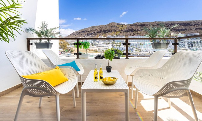 Puerto Rico Apartment | 5min walk from the beach! Modern renovated apartment with pool. CASA LOLA