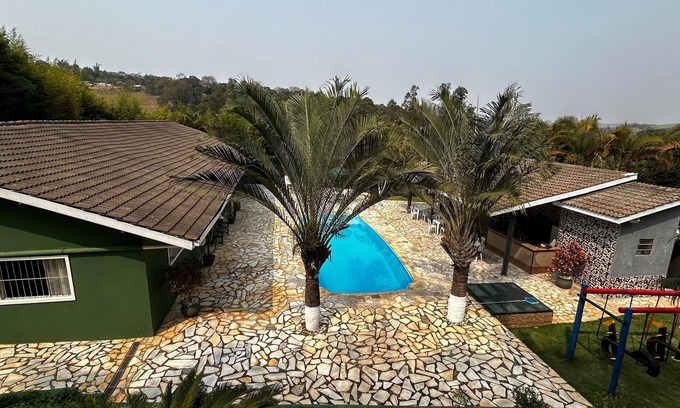Braganca Paulista House | 6-bedroom farmhouse with Wi-Fi