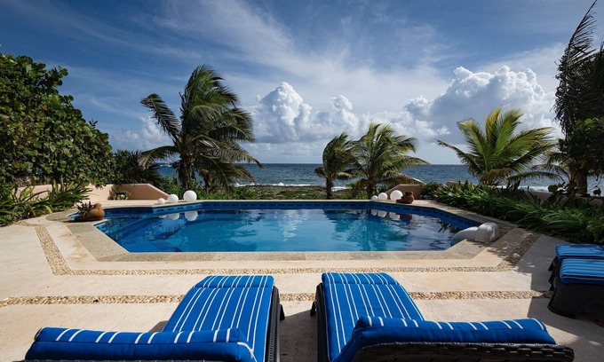 Puerto Aventuras Villa | 6 Bedroom- Luxury Oceanfront Villa