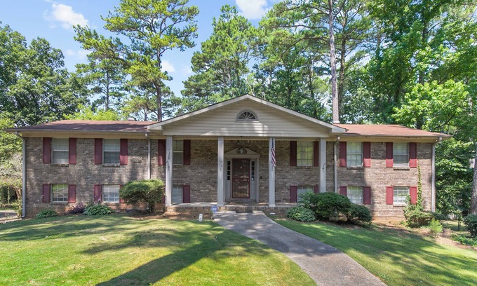 New Castle Hotel | 6 BR20 Mins to Downtown Pool Maison