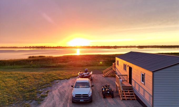 Devils Lake Cabin | 6 Mile Lodge