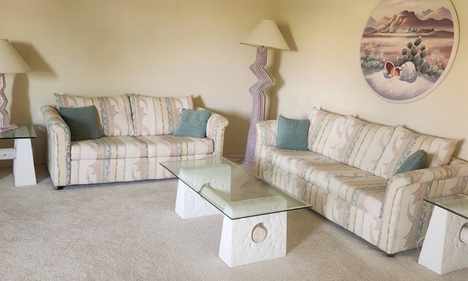 Mesquite Condo | 6 month contract, short-term rental. 2 bed/2 bath in quiet neighborhood.