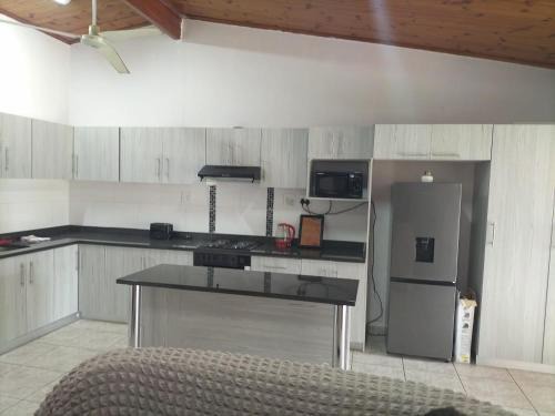 Port Edward Apartment | 6 on Wild Sea