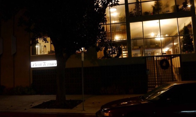 Riverside Rancho Apartment | 60's Modern, Mountain Views, Pool, Near Studios and All L.A. Attractions! Apt 14