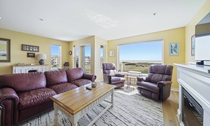 Westport Condo | 622 Seas the Day - Oceanview like no other