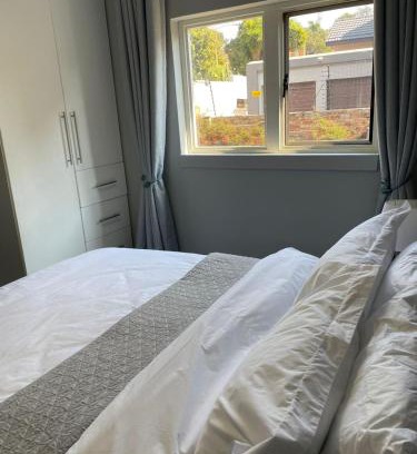 Moreleta Park Bed & Breakfast | 642 on Vincent