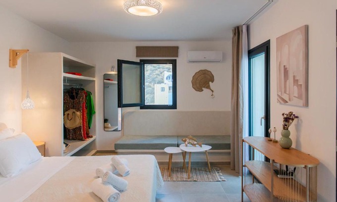 Anafi Apartment | 64steps Studio