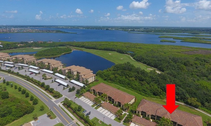 Bradenton Apartment | 6705-103 Very nice Veranda close to the two pools with golf