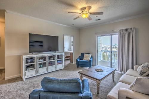 Carolina Forest Apartment | 7 Mi to Myrtle Beach Boardwalk Condo with Balcony!