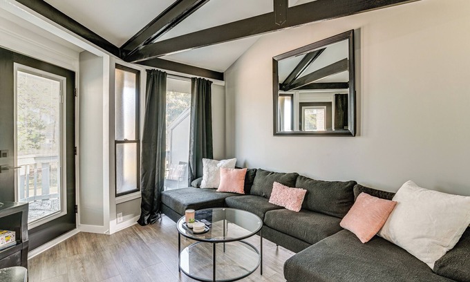 Surfside Beach Condo | 7 Mi to Ocean: Myrtle Beach Condo w/Deck