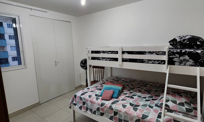 Aguas Claras Apartment | 7 Pessoas, Piscina, Academia no Centro de Águas Claras - Città Residence