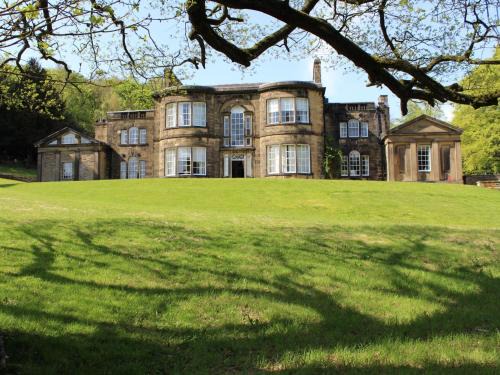 South Crossland House | 8 Bed in Holmfirth 72814
