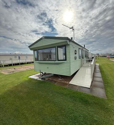 Chapel Saint Leonards House | 8 Berth Caravan in Chapel St