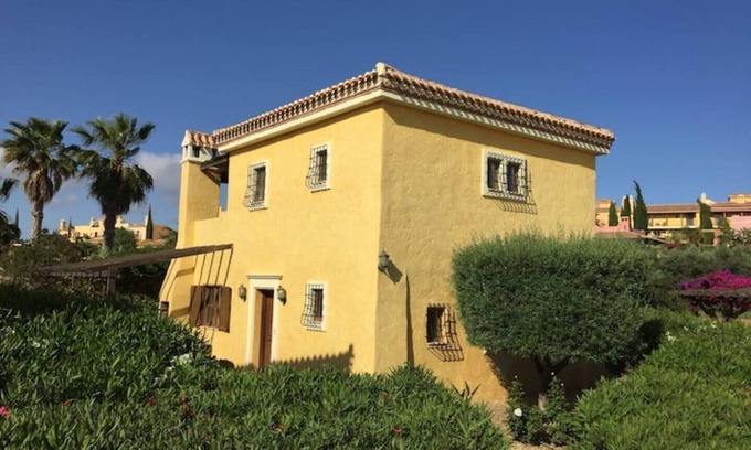 Cunas Villa | 8 La Rosa Villa - Desert Springs Golf and Family Resort