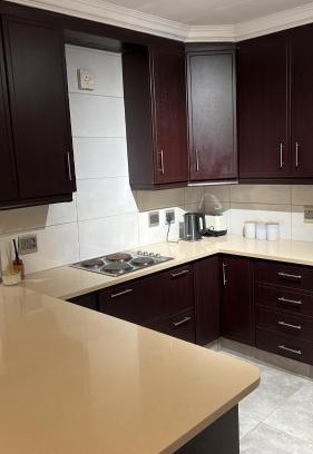 Athlone House | 8 on Lorenzo