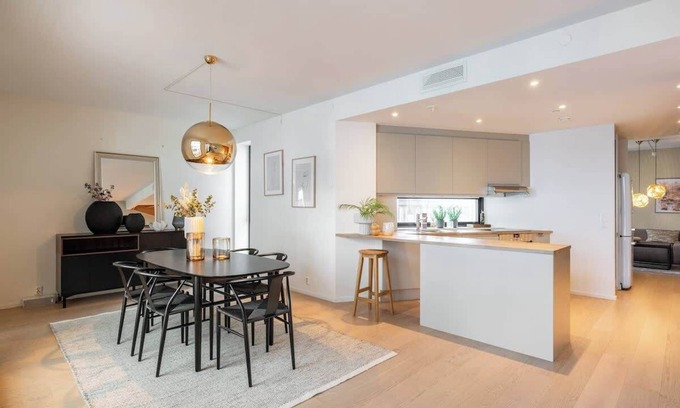 Gamle Oslo House | 800m to Oslo C Station l 133sqm l High-End