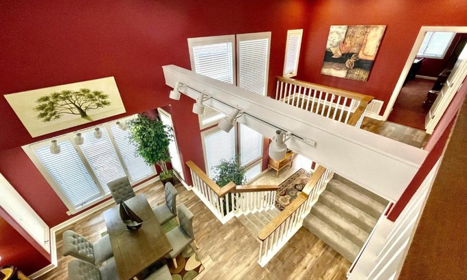 Mount Ida Apartment | 80BPD, Four bedroom, two 1 2 bath log-sided condo with lake view , garage condo