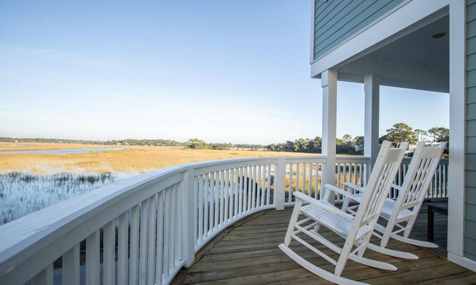 Bonito Boathouses House | 867 Bonito Road - Best Views on Fripp Island! Resort Access Included! Golf Cart Included!