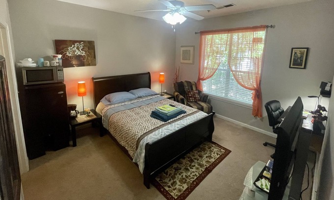 Raleigh Apartment | 8min from RDU Airport