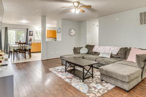 West Newton House | 9 Mi to Downtown Indianapolis Quiet Home with Yard