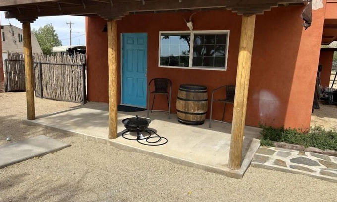 Chloride Apartment | 90 minutes from Las Vegas in old mining town. Pet friendly.