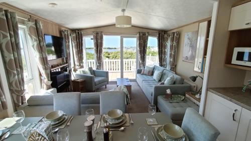 Millom Ski Chalet | 95C Sunset View Port Haverigg Marina Village