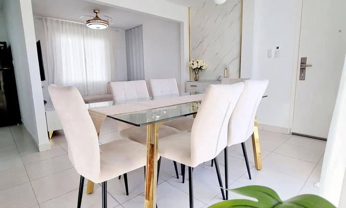 Santo Domingo Este Apartment | ¡A 15 Minutos del Aeropuerto Sdq! + Vehículo Opcional