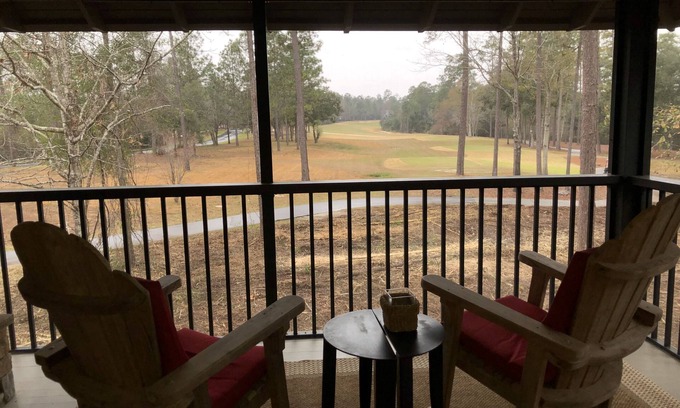 Loxley House | A 30 day min. stay won't feel long enough!