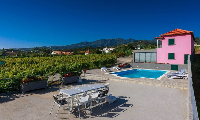 Sao Jorge Villa | A Casa do Lagar In a peaceful and solitary area with a pleasant climate all year