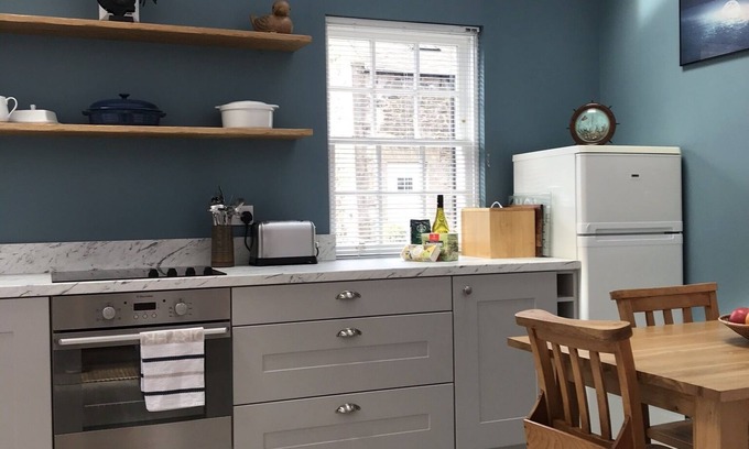 Waren Mill House | A charming converted millers cottage situated close to Budle Bay & Bamburgh