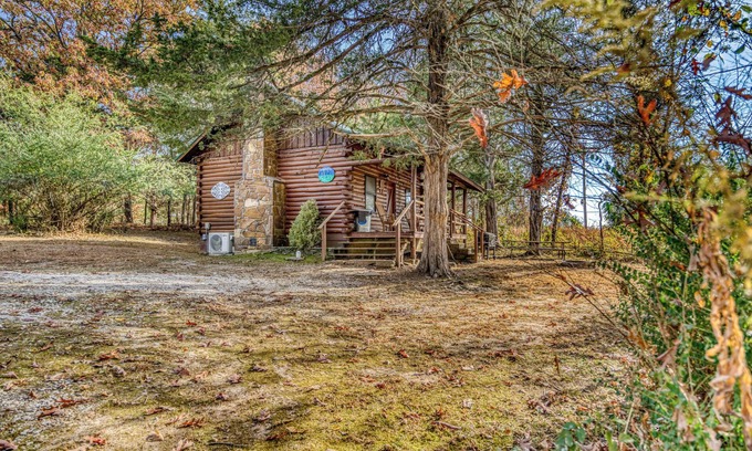 Saint Joe Cabin | A charming family cabin nestled in the heart of Saint Joe.