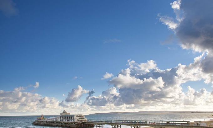 West Cliff Bed & Breakfast | A clean place to stay in sunny Bournemouth