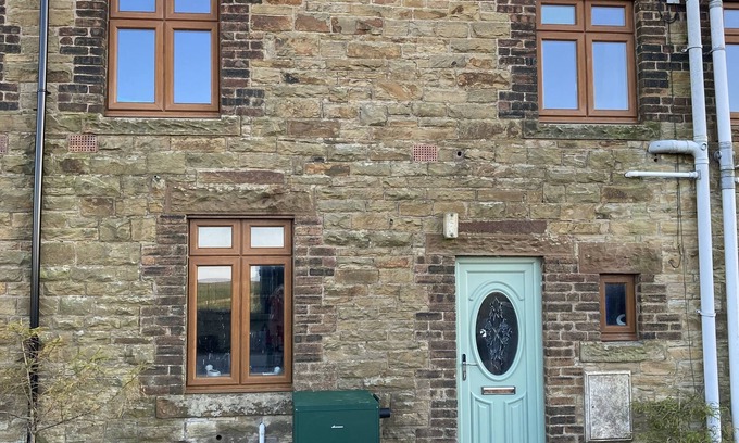 Brampton House | A cosy retreat, ideal for walks and quiet relaxation. Pet friendly!