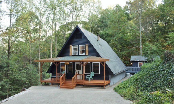 French Lick House | A Cozy A-Frame near Patoka Lake and French Lick